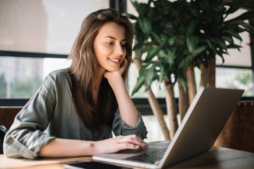 A graduate student, online student, or older student.