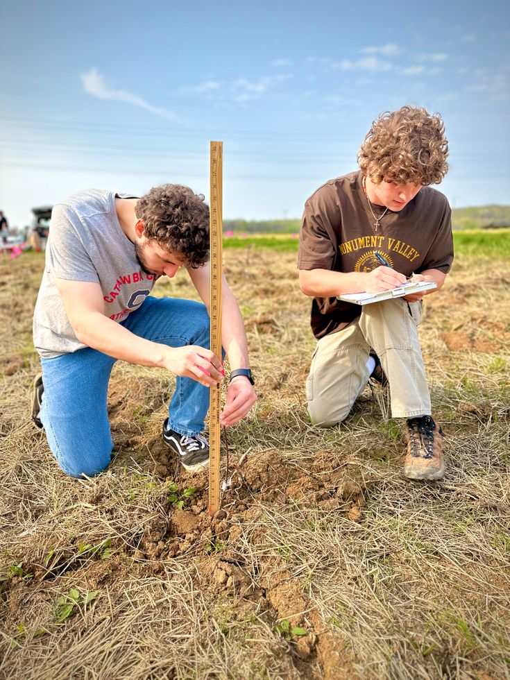 Tree Planting | Catawba College